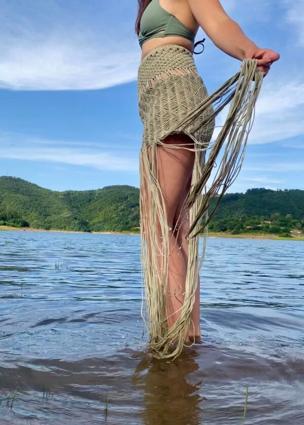 Macrame Suknja sa Dubokim Strukom - Image 3